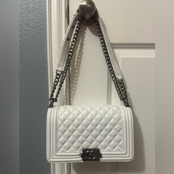 1:1 Chanel Purse White Perfect condition - Picture 5 of 5